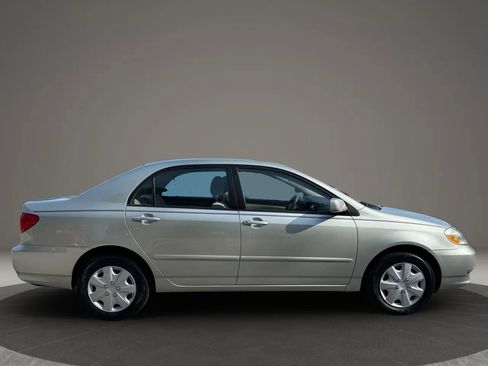 Used 2003 Toyota Corolla LE image 10