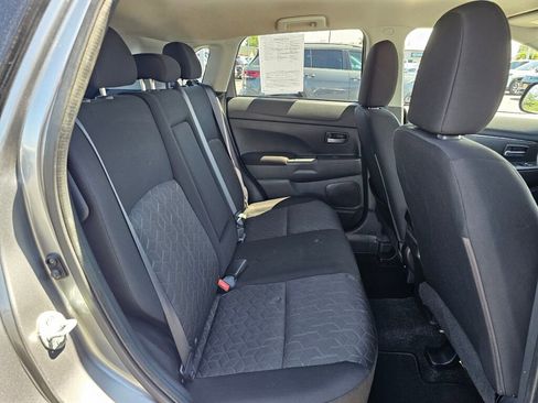 Used 2020 Mitsubishi Outlander Sport ES AWD/4WD image 13