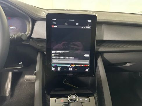 Used 2024 Polestar Polestar 2 image 20