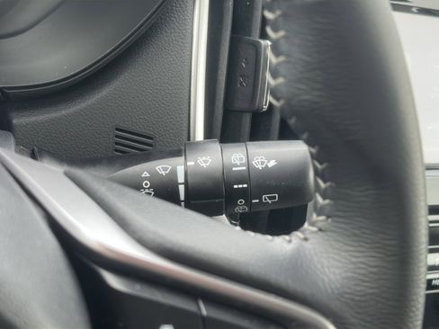 Used 2019 Subaru Forester Premium AWD/4WD image 14