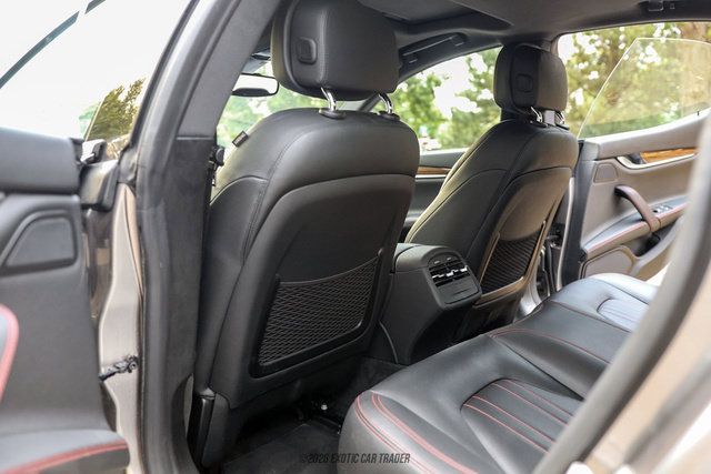 Used 2017 Maserati Ghibli S Q4 AWD/4WD image 52