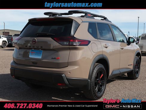 Used 2026 Nissan Rogue SV AWD/4WD image 4