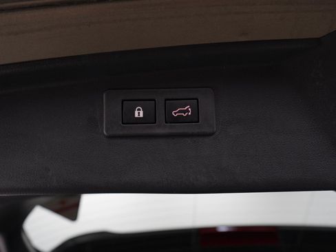 Used 2023 Subaru Outback Limited AWD/4WD image 18