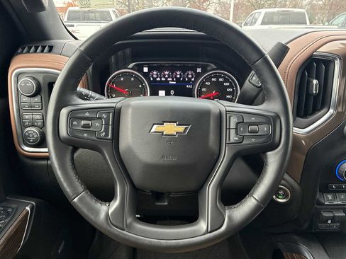 Used 2023 Chevrolet Silverado 2500 High Country w/ Z71 Off-Road Package image 10