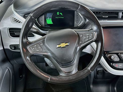 Used 2020 Chevrolet Bolt LT FWD image 18