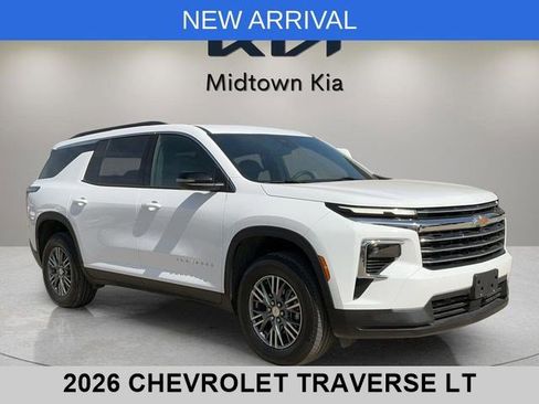 Used 2026 Chevrolet Traverse LT image 1
