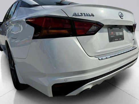 Used 2022 Nissan Altima 2.5 SL image 15