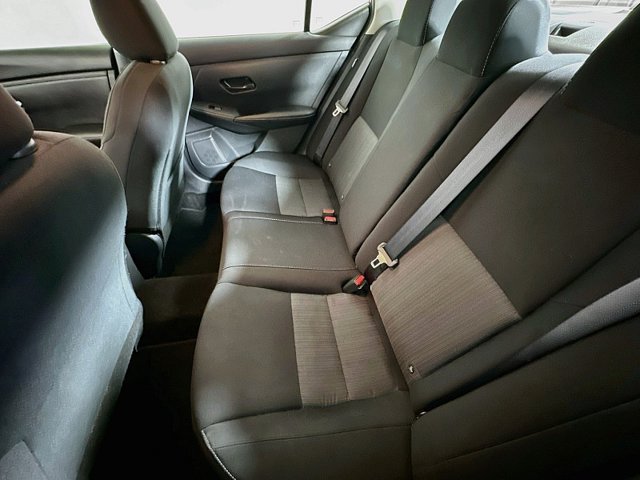 Used 2024 Nissan Sentra SV FWD image 20