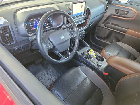Used 2021 Ford Bronco Sport Outer Banks image 6