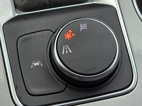 Used 2023 Chevrolet Blazer LT w/ Convenience Package image 11