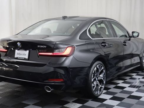 Certified 2025 BMW 330i xDrive Sedan AWD/4WD image 16