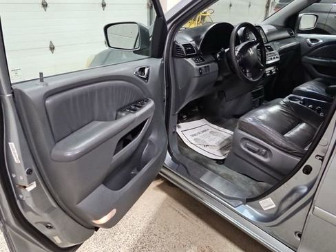 Used 2005 Honda Odyssey EX-L image 11
