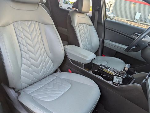 Used 2024 Kia Sportage X-Pro Prestige AWD/4WD image 13