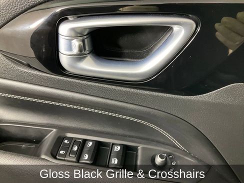 Certified 2023 Jeep Compass Altitude image 18