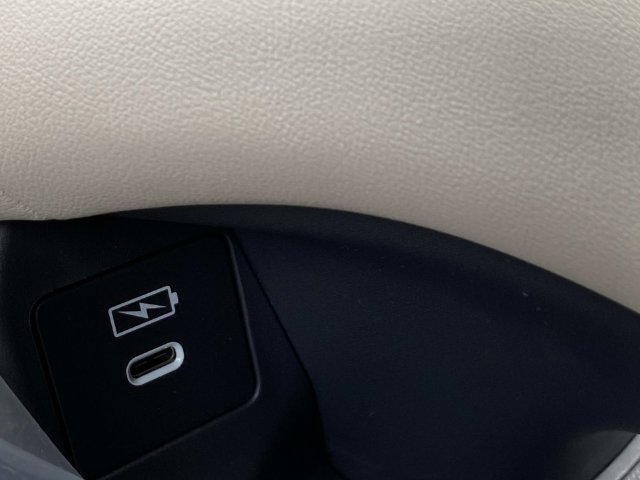 New 2027 Honda HR-V LX image 11