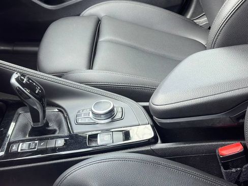 Used 2021 BMW X1 xDrive28i w/ M Sport Package AWD/4WD image 9