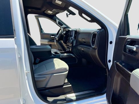 Used 2021 Chevrolet Silverado 1500 LT Trail Boss w/ Bed Protection Package AWD/4WD image 27
