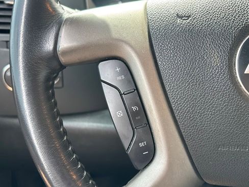 Used 2009 Chevrolet Silverado 1500 LT w/ Power Pack Plus AWD/4WD image 17