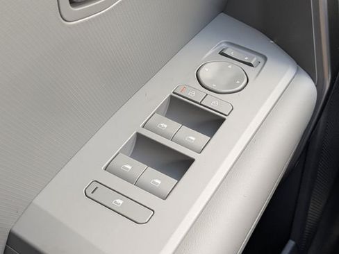 New 2027 Kia Seltos S FWD image 26