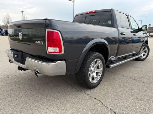 Used 2015 RAM 1500 Laramie w/ Convenience Group image 7