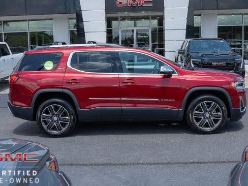 Used 2020 GMC Acadia SLT w/ Premium Package FWD image 2