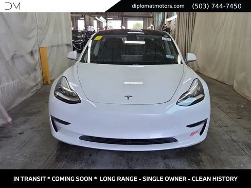 Used 2018 Tesla Model 3 Long Range RWD image 2