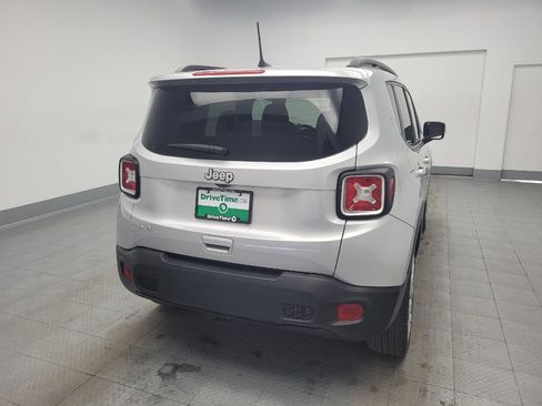 Used 2021 Jeep Renegade Latitude image 7