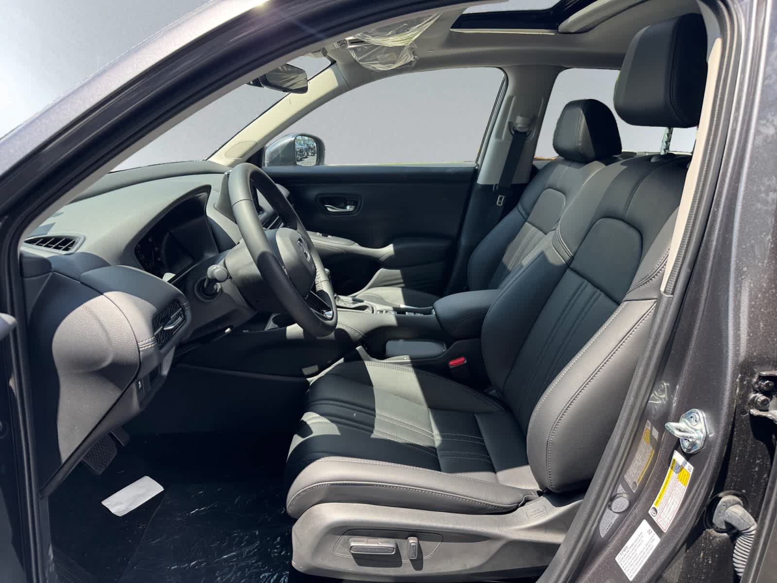 New 2027 Honda HR-V EX-L image 7