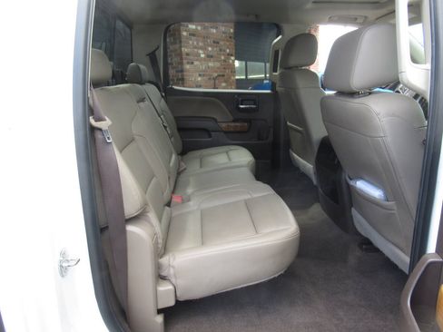 Used 2018 GMC Sierra 1500 SLT AWD/4WD image 10