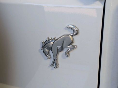 Used 2025 Ford Bronco Outer Banks AWD/4WD image 9