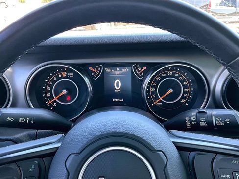 Used 2019 Jeep Wrangler Sport AWD/4WD image 15