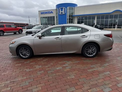 Used 2018 Lexus ES 350 w/ Premier Package image 33