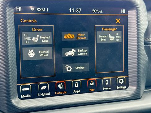 Used 2023 Jeep Wrangler Sahara w/ Cold Weather Group image 16