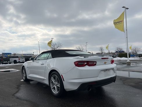 Used 2023 Chevrolet Camaro LT image 4