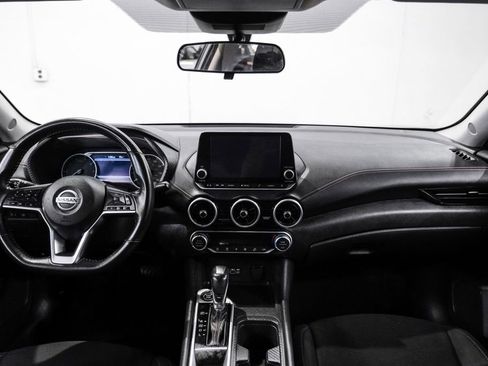 Used 2023 Nissan Sentra SR w/ Trunk Package image 15