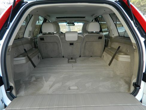 Used 2013 Volvo XC90 3.2 image 10