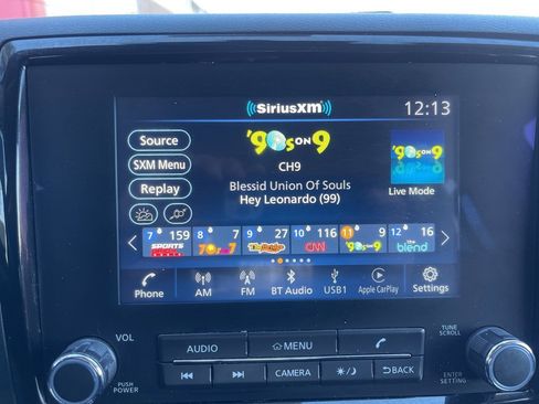 Used 2022 Nissan Frontier SV image 14