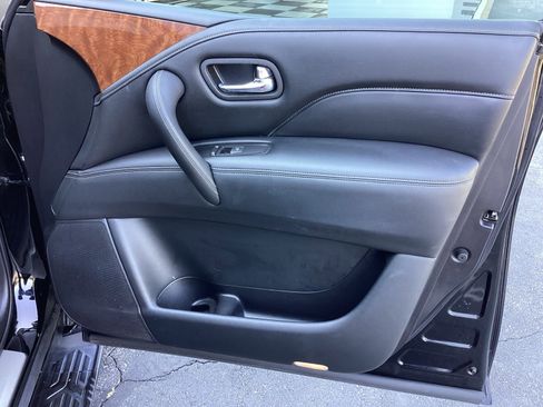 Used 2019 INFINITI QX80 Luxe w/ Proassist Package image 28