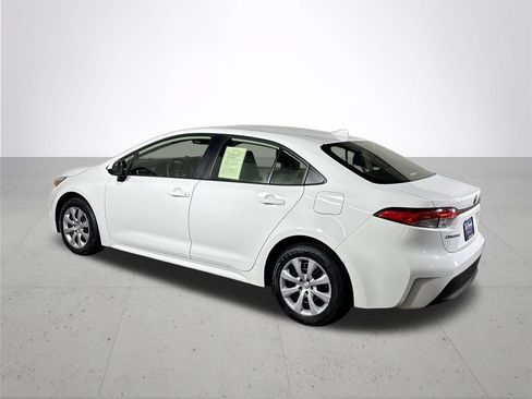 Used 2024 Toyota Corolla LE FWD image 8