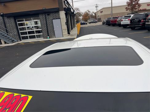 Used 2013 Toyota Avalon XLE Touring image 14