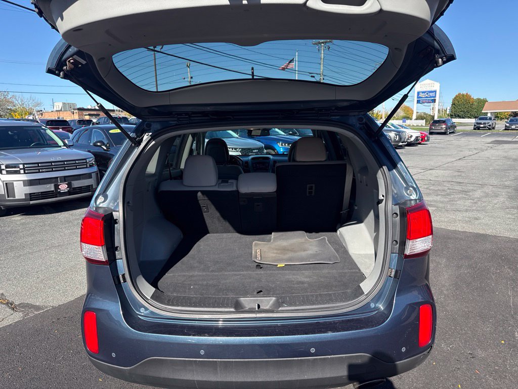 Used 2014 Kia Sorento LX AWD/4WD image 13