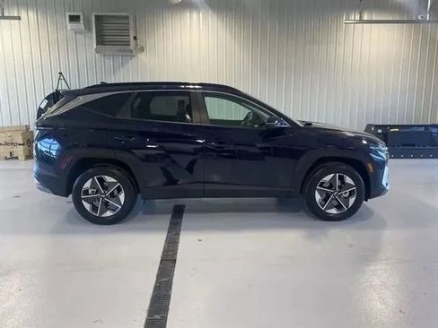 Used 2025 Hyundai Tucson SEL image 2