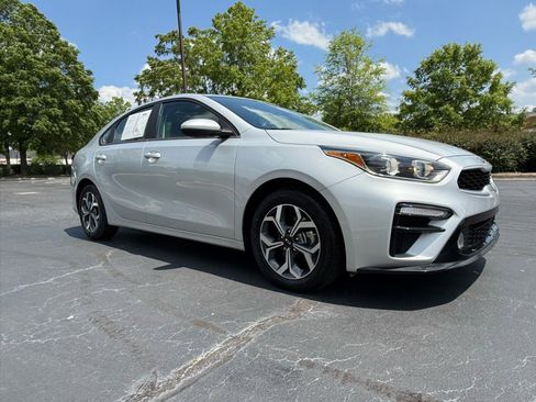 Used 2021 Kia Forte LXS image 6