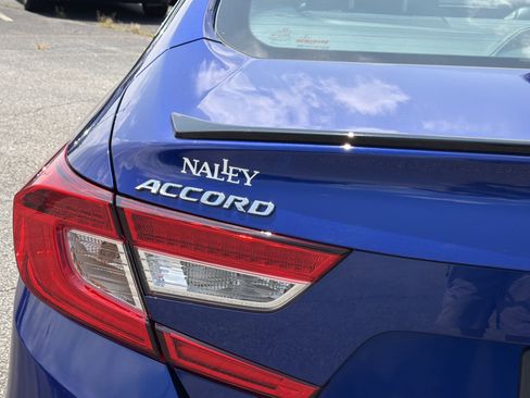 Used 2022 Honda Accord Sport image 5