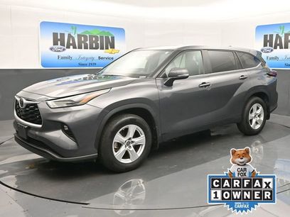 Used 2024 Toyota Highlander LE