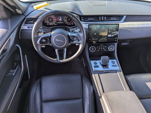 Used 2024 Jaguar F-PACE R-Dynamic S image 26