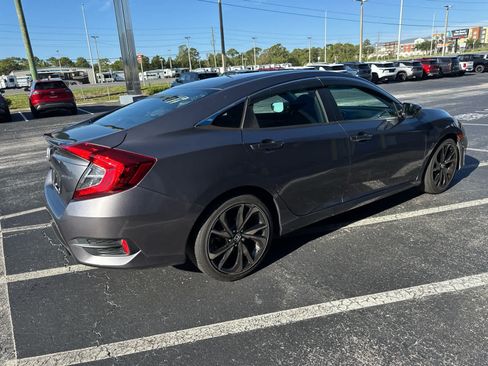Used 2021 Honda Civic Sport image 3