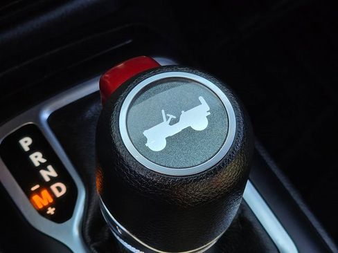 Used 2020 Jeep Wrangler Rubicon image 26