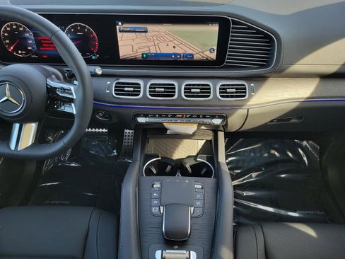 New 2026 Mercedes-Benz GLS 450 4MATIC image 23