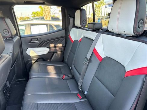 Used 2023 GMC Canyon AT4X image 15